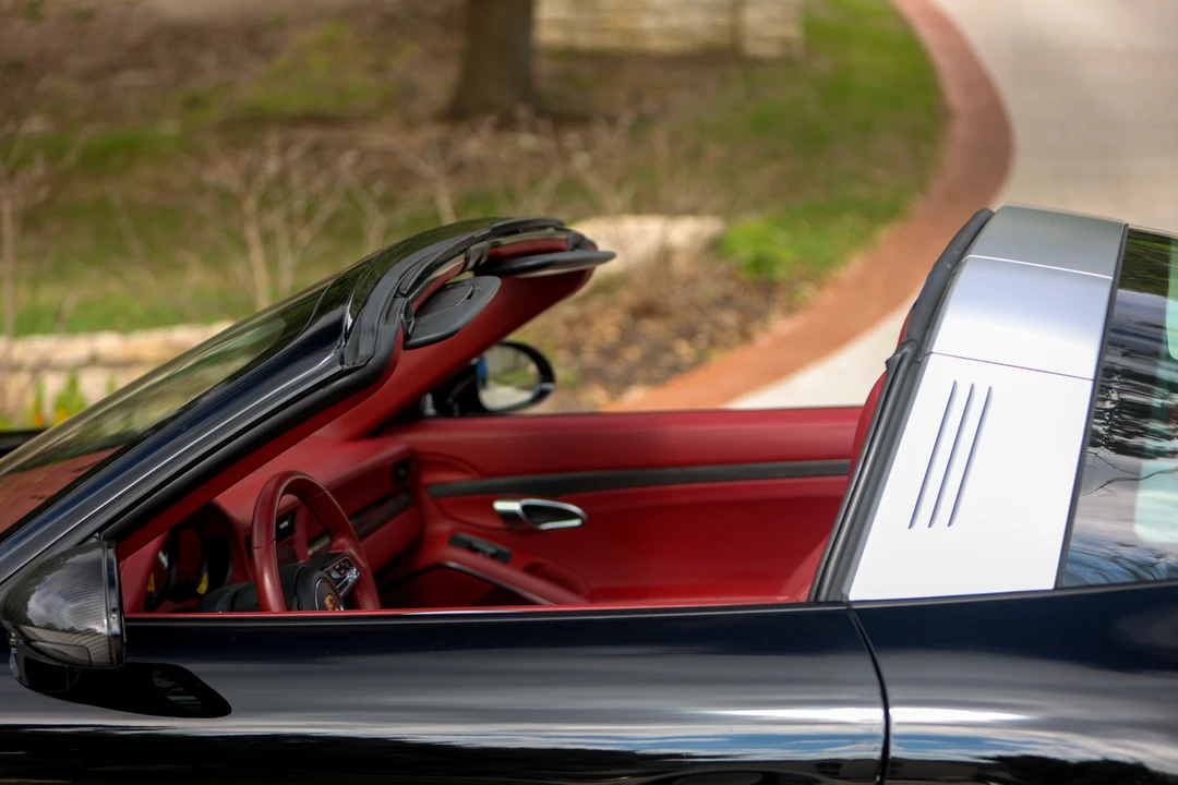 2018 Porsche 991 Targa 4 & 4S - Image 18 of 31
