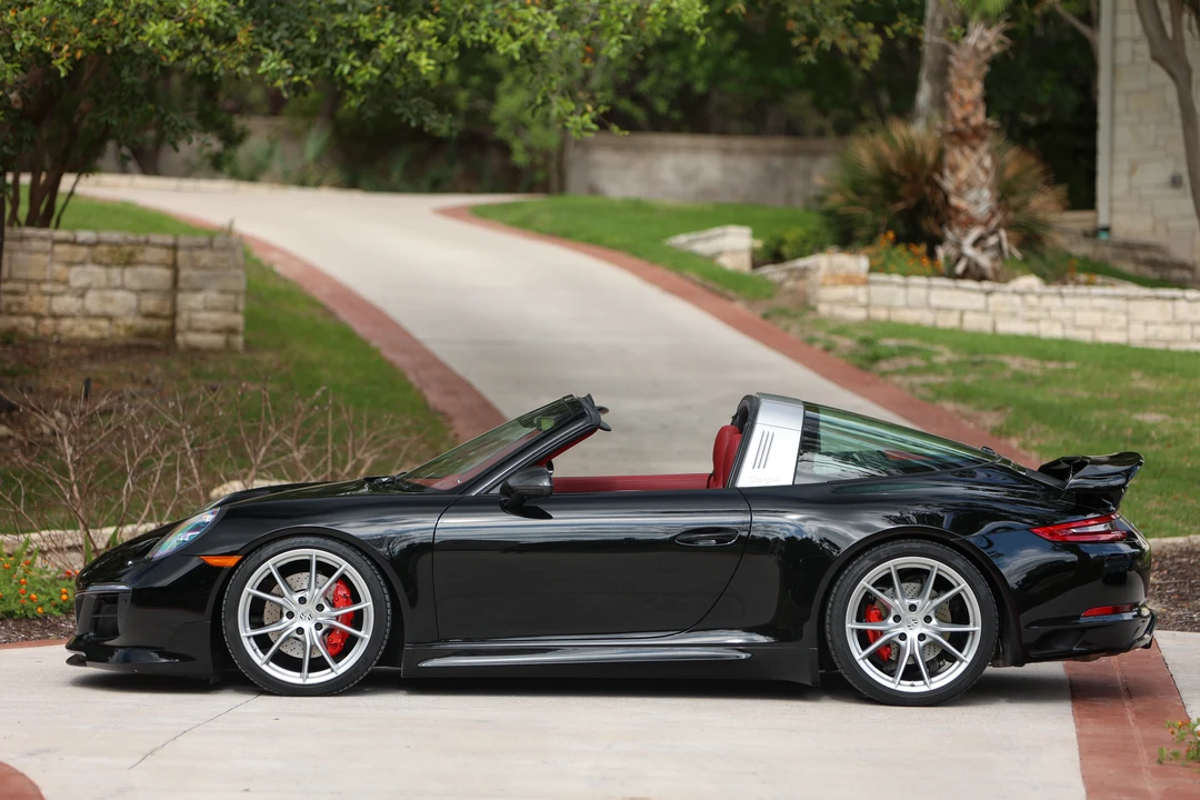 2018 Porsche 991 Targa 4 & 4S - Image 4 of 31