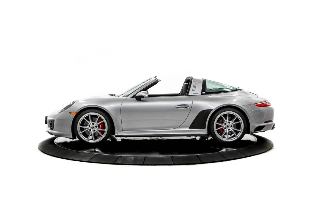 2018 Porsche 991 Targa 4 & 4S - Image 2 of 5