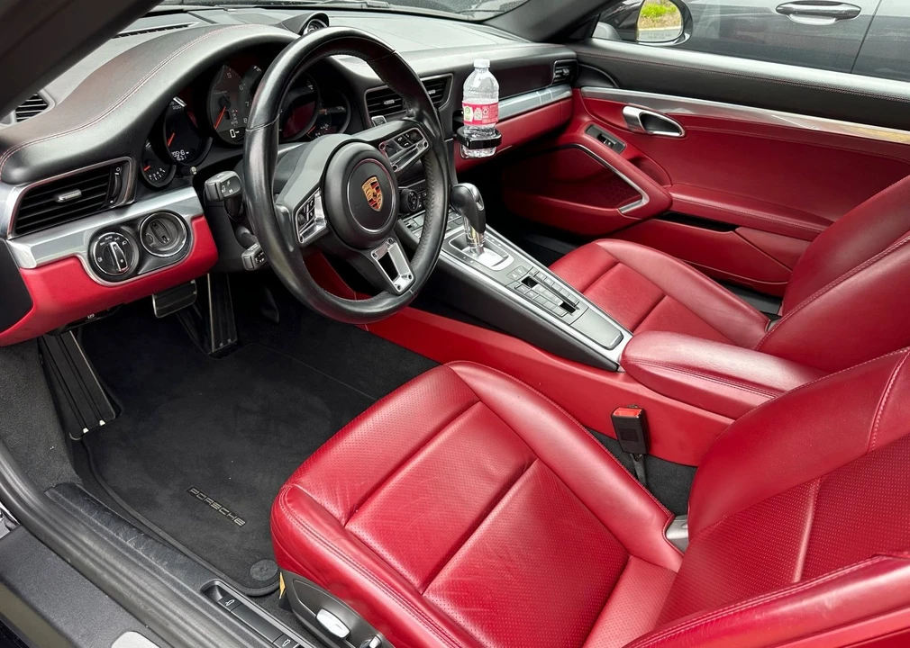 2018 Porsche 991 Targa 4 & 4S - Image 2 of 2