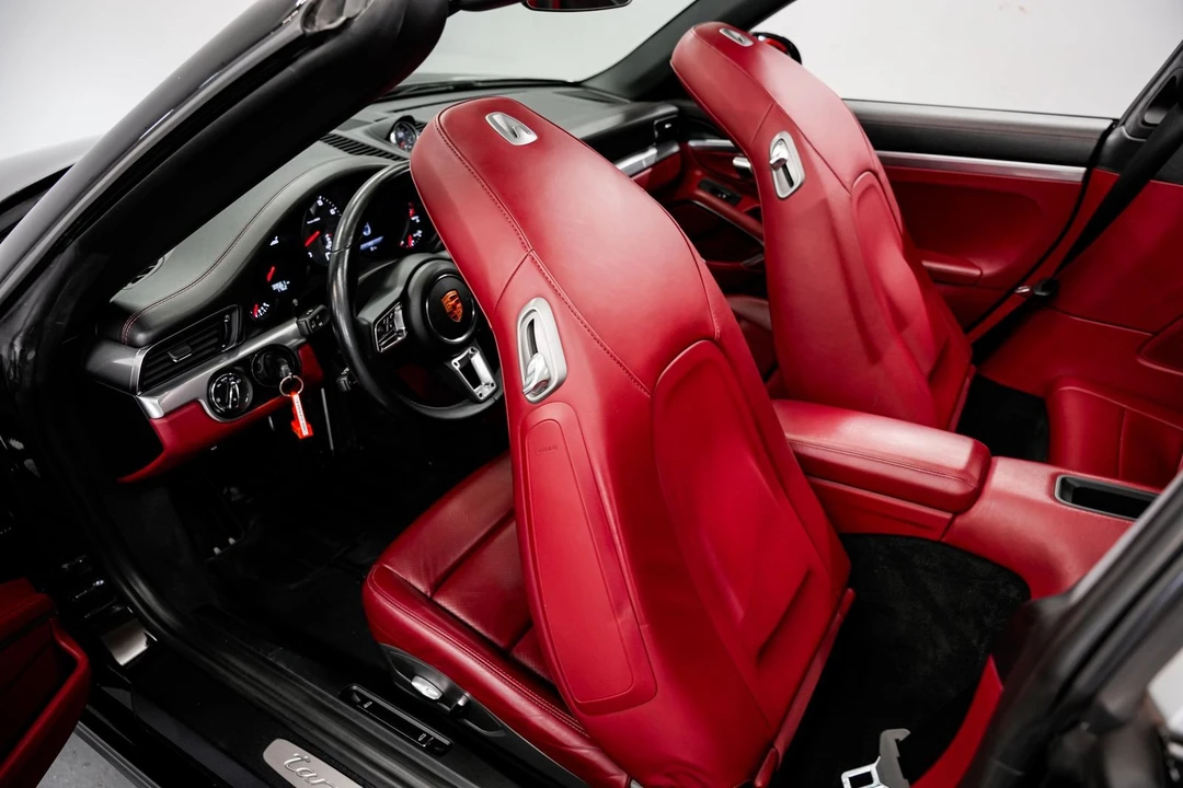 2018 Porsche 991 Targa 4 & 4S - Image 20 of 31