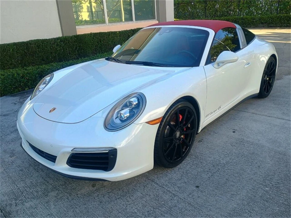 2018 Porsche 991 Targa 4 & 4S - Image 2 of 31