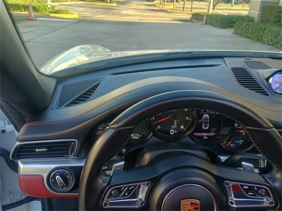 2018 Porsche 991 Targa 4 & 4S - Image 20 of 31