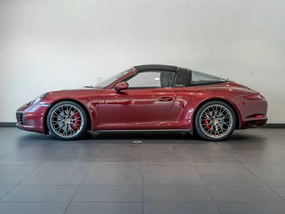 2018 Porsche 991 Targa 4 & 4S - Image 2 of 5