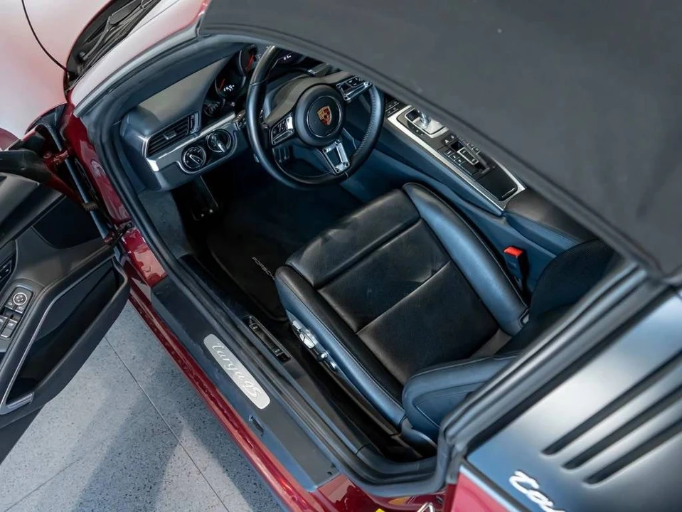 2018 Porsche 991 Targa 4 & 4S - Image 4 of 5