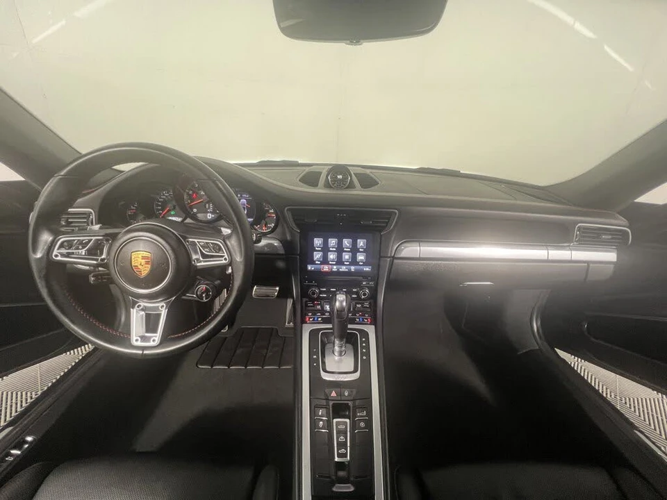 2018 Porsche 991 Turbo - Image 13 of 25