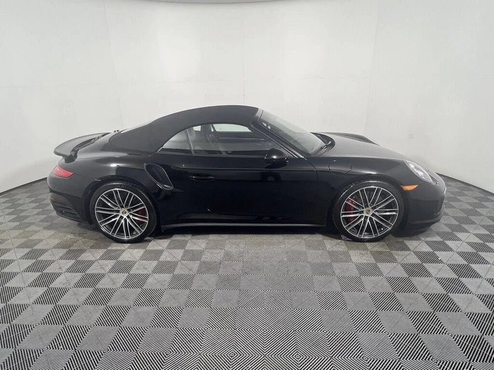 2018 Porsche 991 Turbo - Image 7 of 25