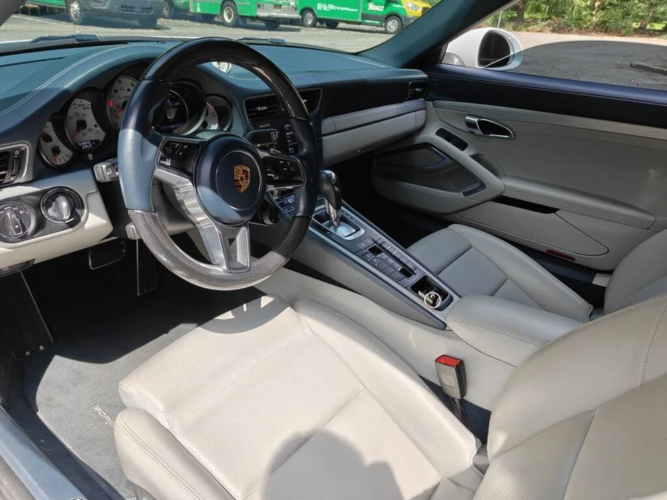 2018 Porsche 991 Turbo - Image 18 of 31