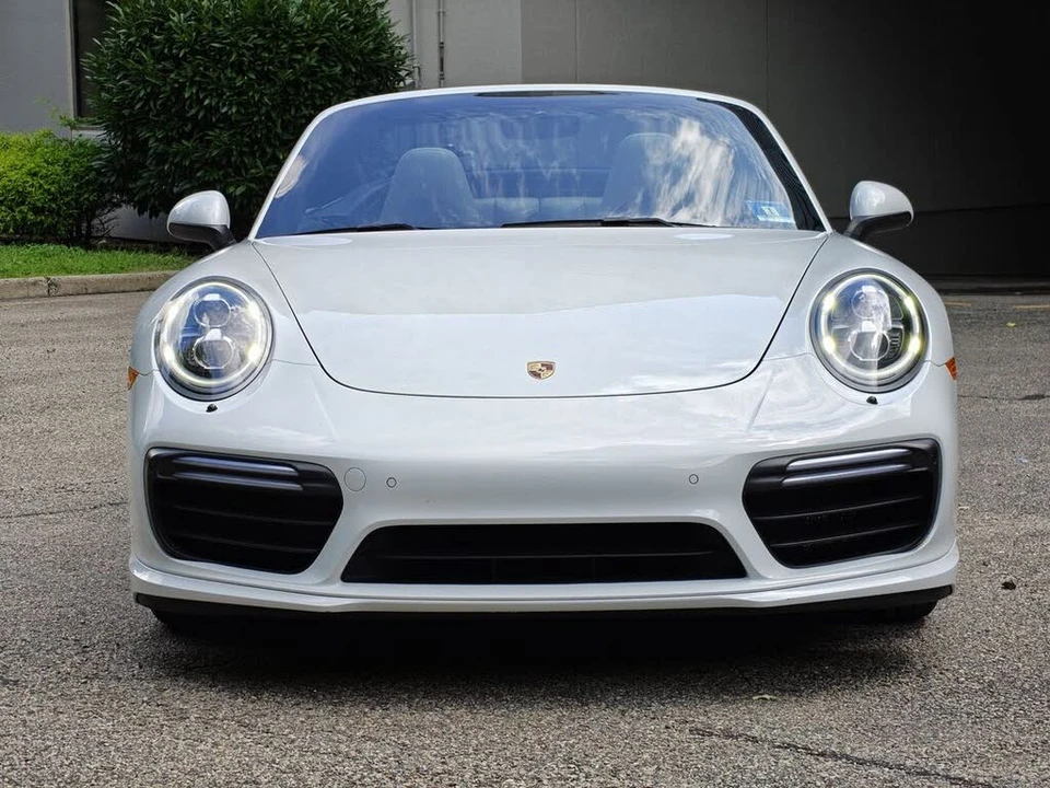 2018 Porsche 991 Turbo - Image 8 of 31