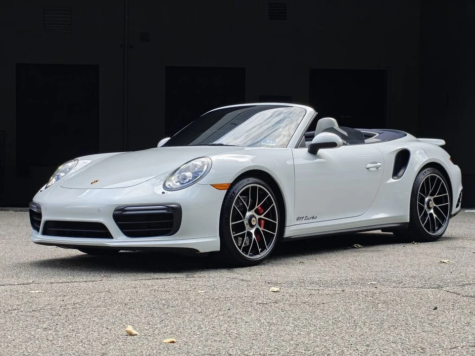 2018 Porsche 991 Turbo - Image 7 of 31