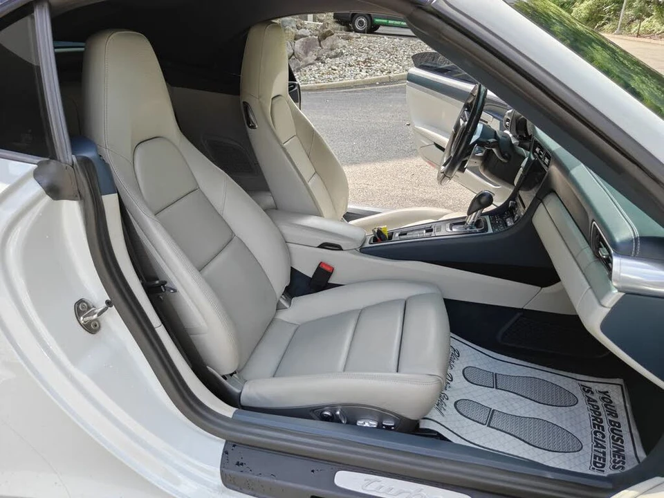 2018 Porsche 991 Turbo - Image 24 of 31