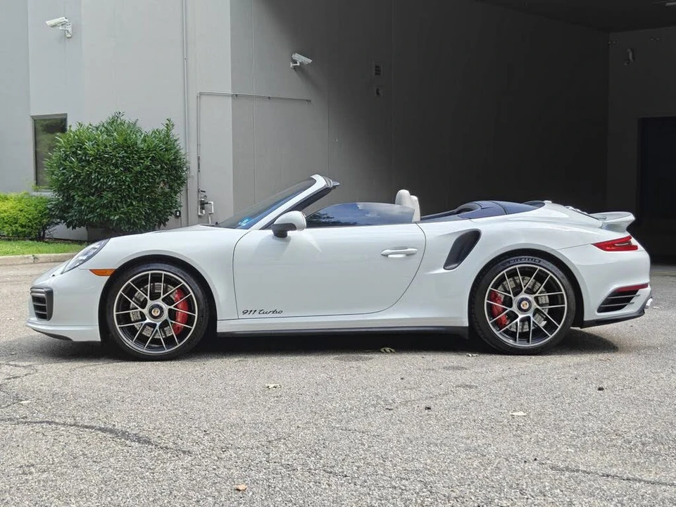 2018 Porsche 991 Turbo - Image 6 of 31