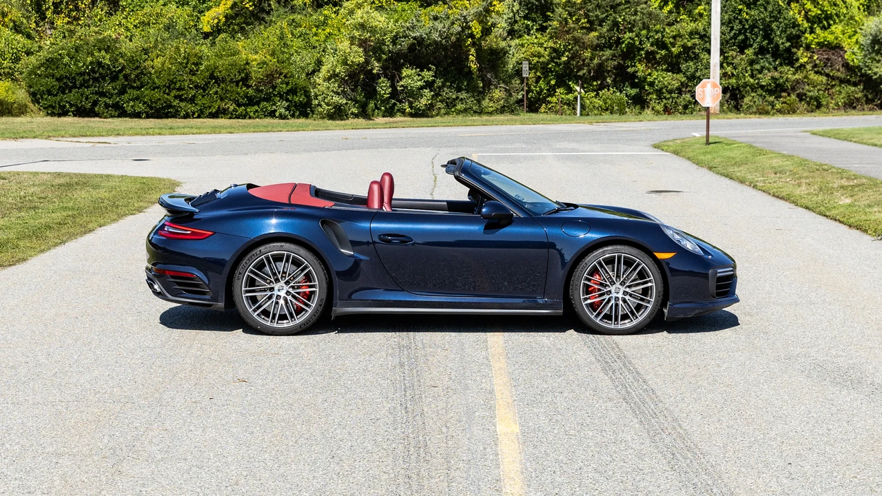 2018 Porsche 991 Turbo - Image 13 of 31