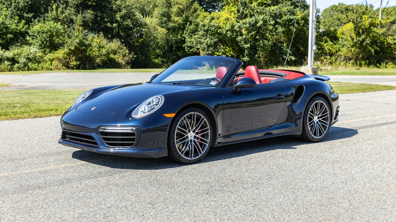 2018 Porsche 991 Turbo - Image 10 of 31