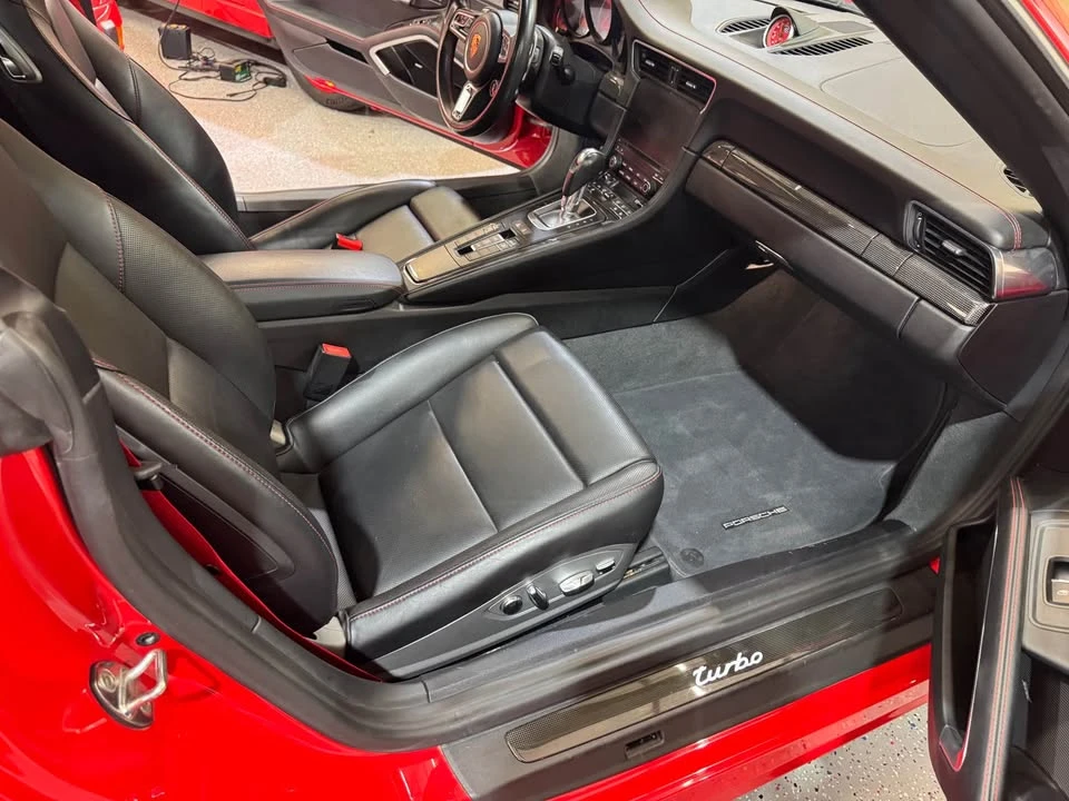 2018 Porsche 991 Turbo - Image 11 of 18
