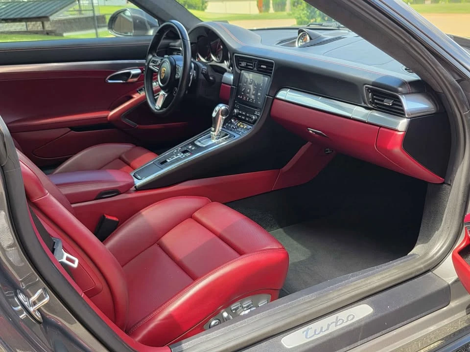 2018 Porsche 991 Turbo - Image 17 of 20