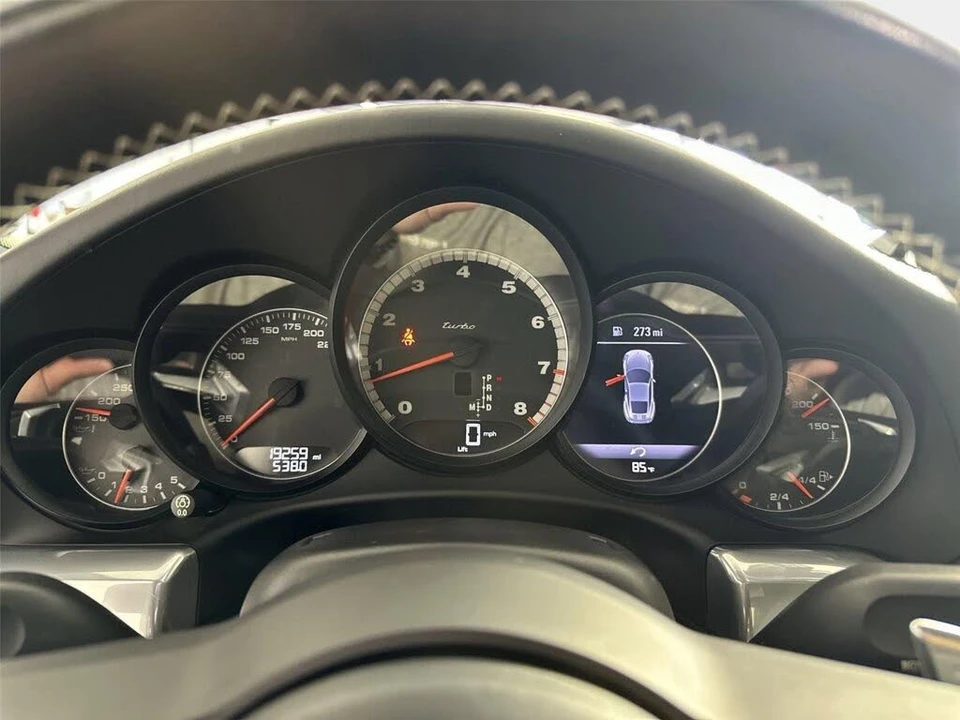 2018 Porsche 991 Turbo - Image 15 of 31