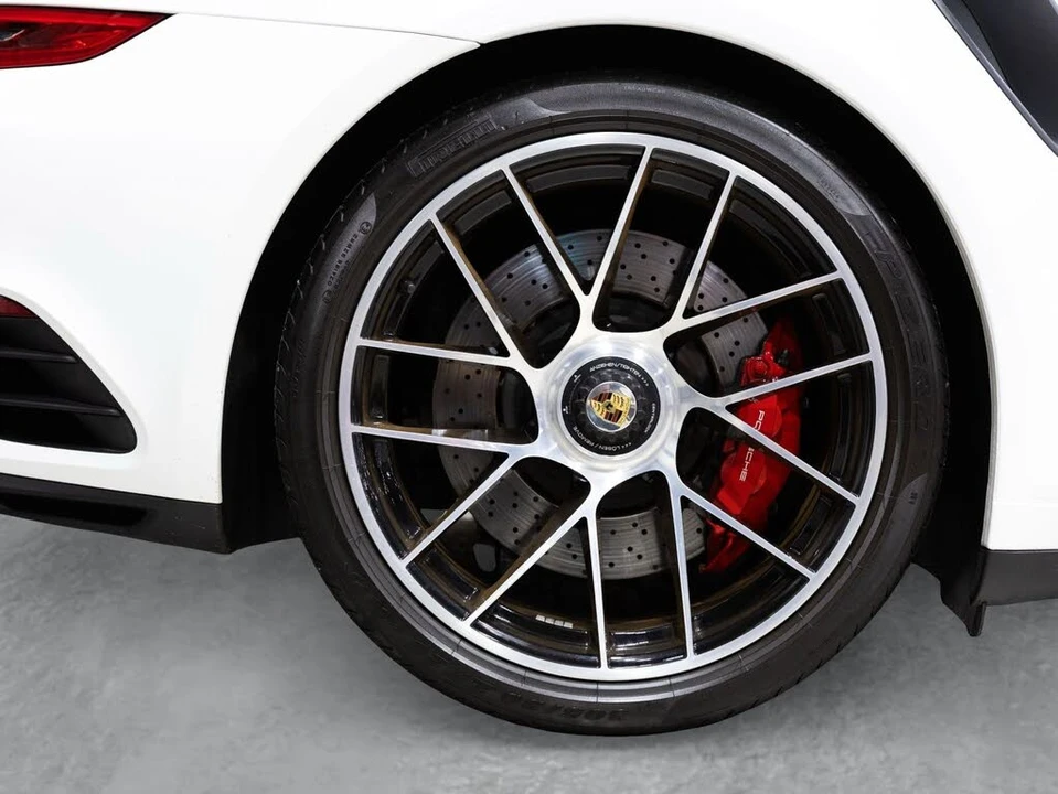 2018 Porsche 991 Turbo - Image 7 of 31