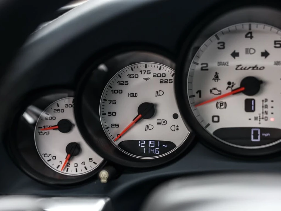 2018 Porsche 991 Turbo - Image 17 of 31