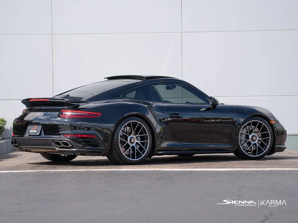 2018 Porsche 991 Turbo - Image 9 of 31