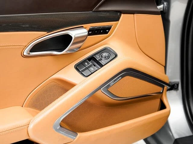 2018 Porsche 991 Turbo - Image 8 of 31