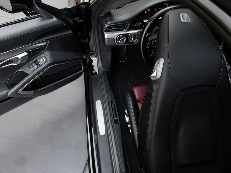 2018 Porsche 991 Turbo - Image 22 of 31