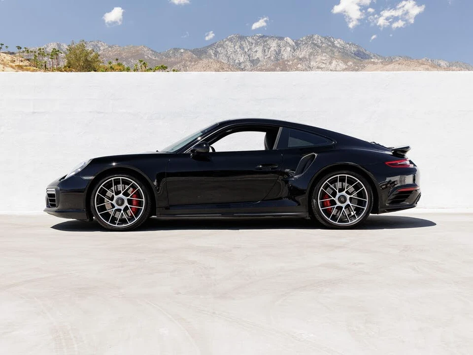 2018 Porsche 991 Turbo - Image 2 of 31