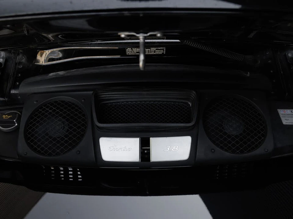2018 Porsche 991 Turbo - Image 28 of 31