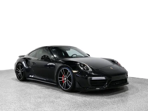 2018 Porsche 911 Turbo Coupe