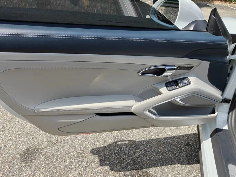 2018 Porsche 991 Turbo - Image 17 of 18
