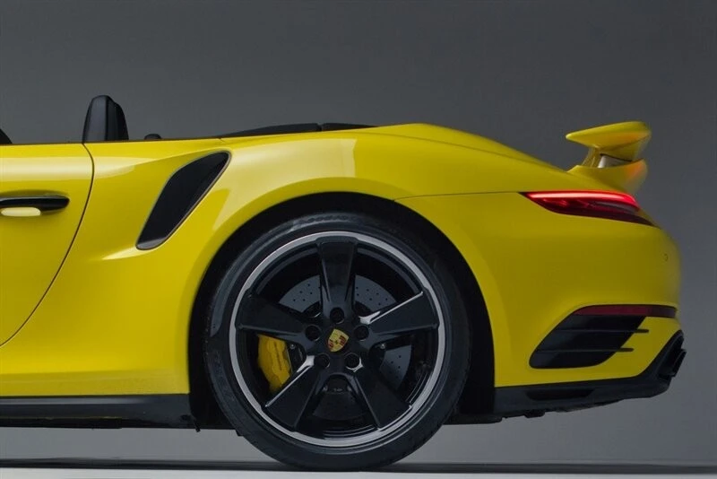 2018 Porsche 991 Turbo S - Image 9 of 21