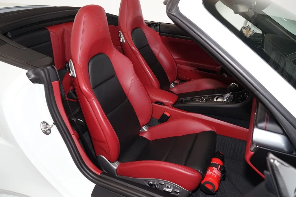 2018 Porsche 991 Turbo S - Image 13 of 31