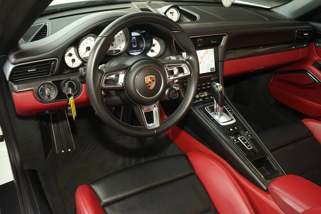 2018 Porsche 991 Turbo S - Image 11 of 31