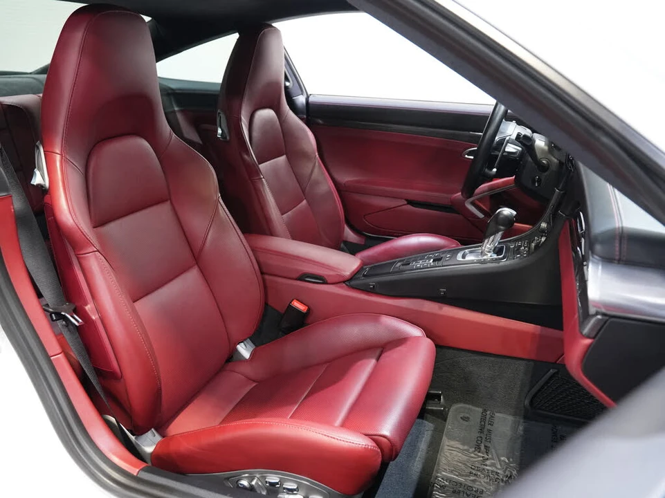 2018 Porsche 991 Turbo S - Image 29 of 31
