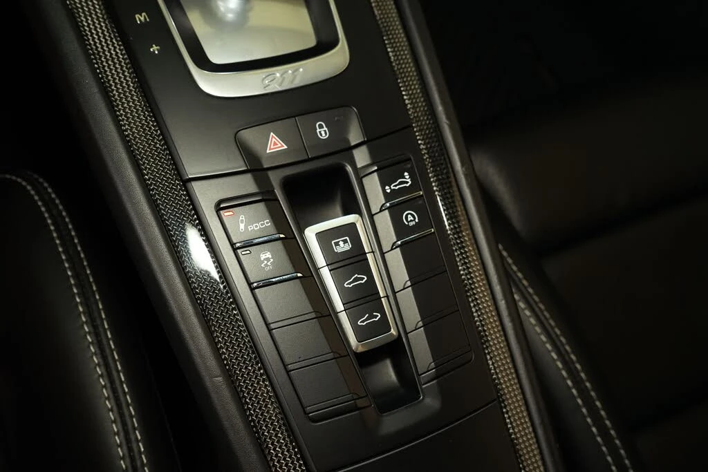 2018 Porsche 991 Turbo S - Image 19 of 31