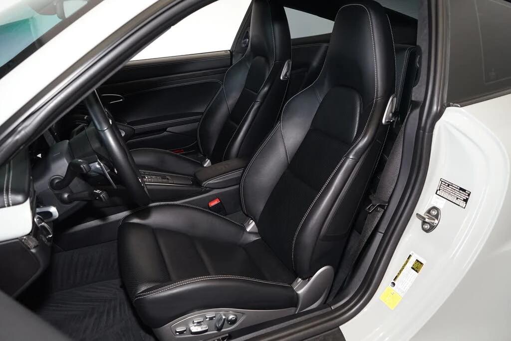2018 Porsche 991 Turbo S - Image 11 of 31