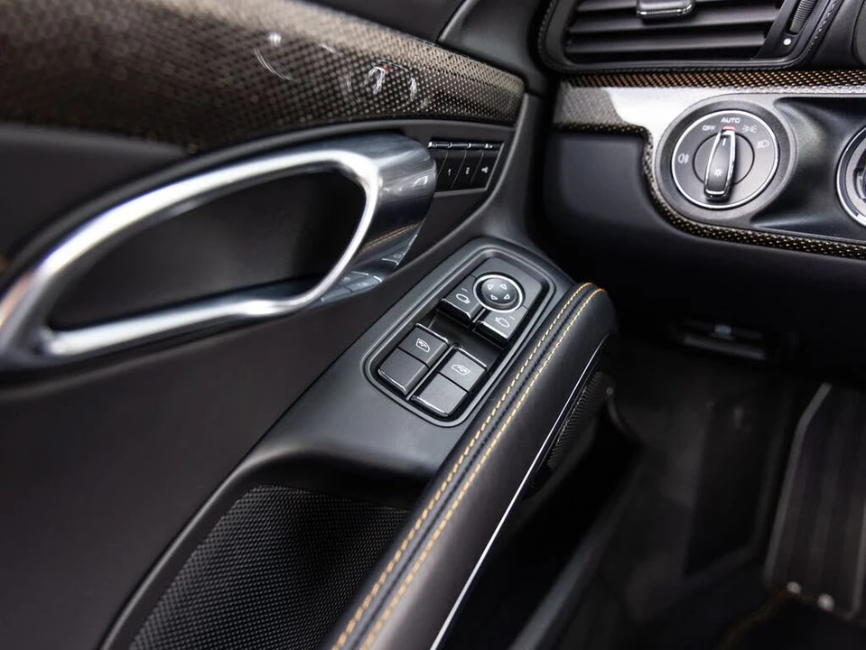 2018 Porsche 991 Turbo S - Image 21 of 31
