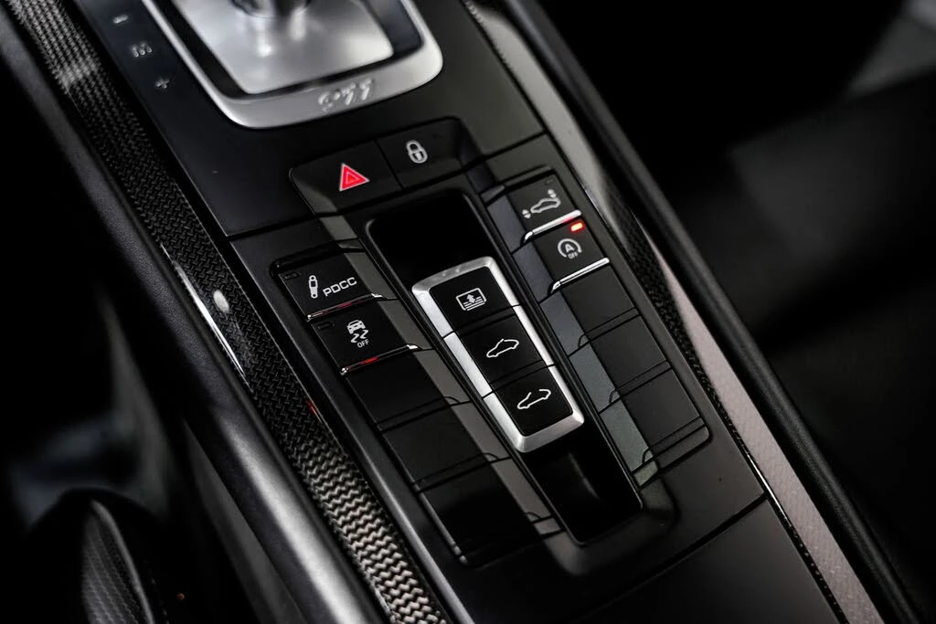 2018 Porsche 991 Turbo S - Image 17 of 31