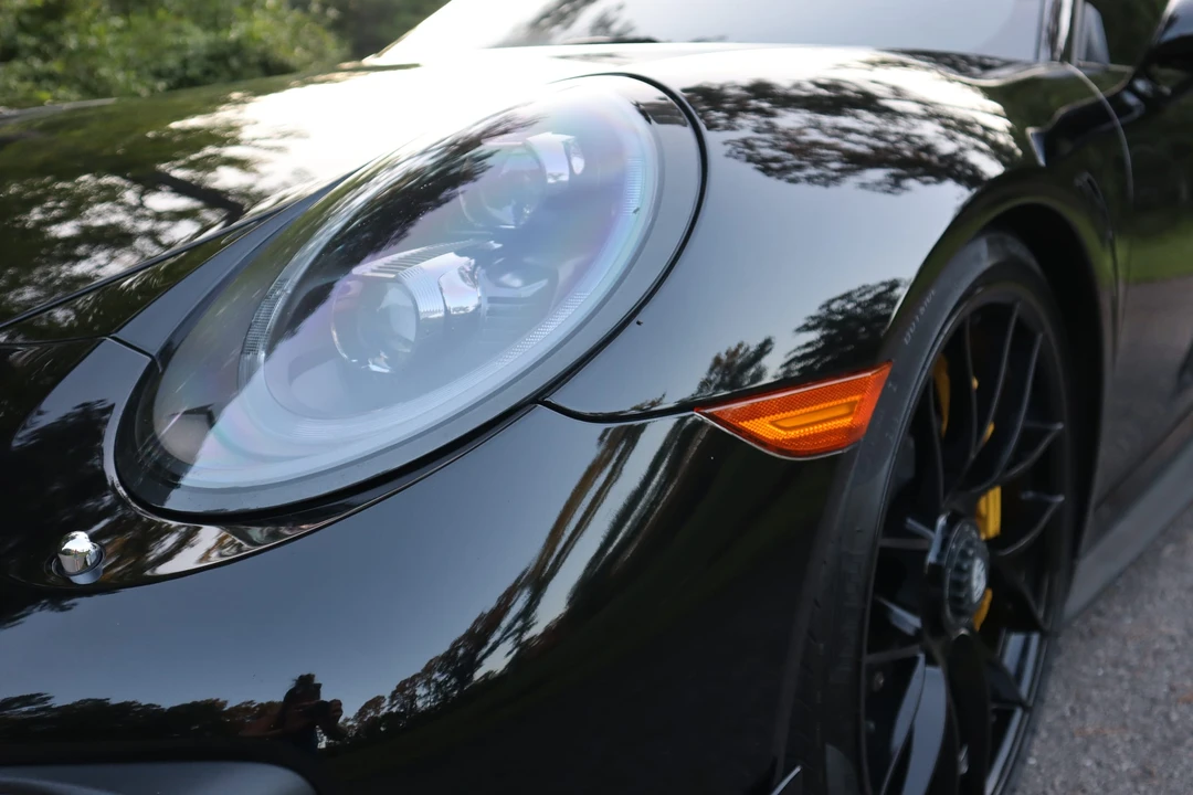 2018 Porsche 991 Turbo S - Image 24 of 31