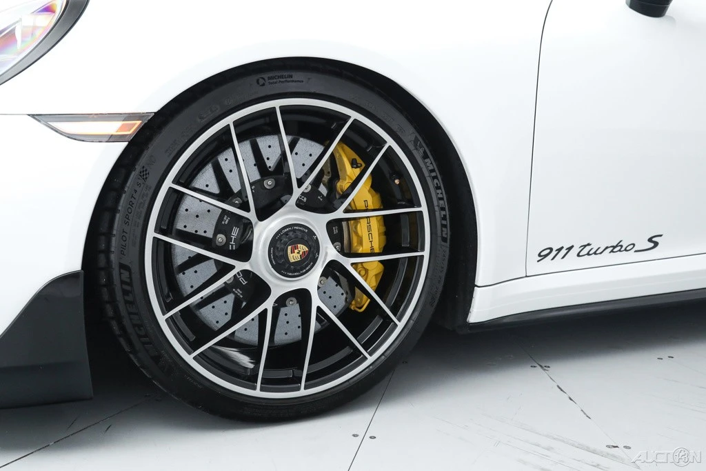2018 Porsche 991 Turbo S - Image 11 of 21