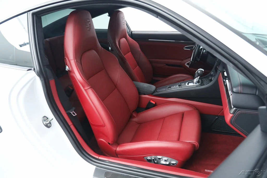 2018 Porsche 991 Turbo S - Image 16 of 21
