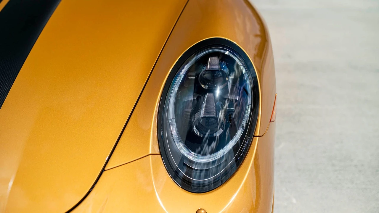 2018 Porsche 991 Turbo S - Image 29 of 31