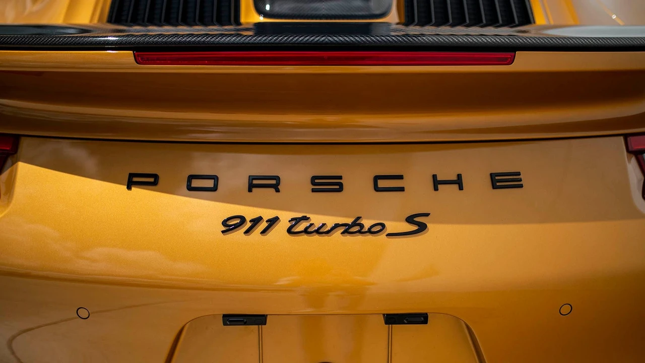 2018 Porsche 991 Turbo S - Image 24 of 31