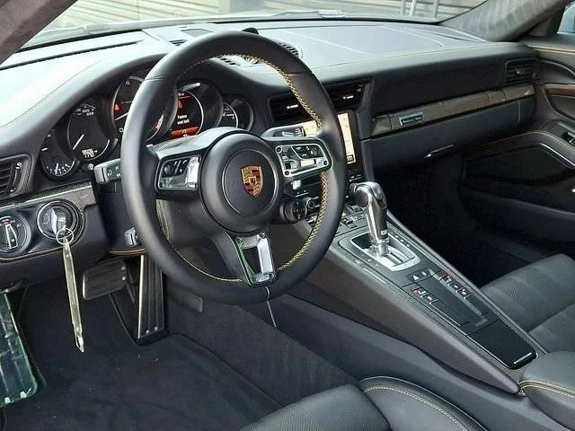 2018 Porsche 991 Turbo S - Image 4 of 5