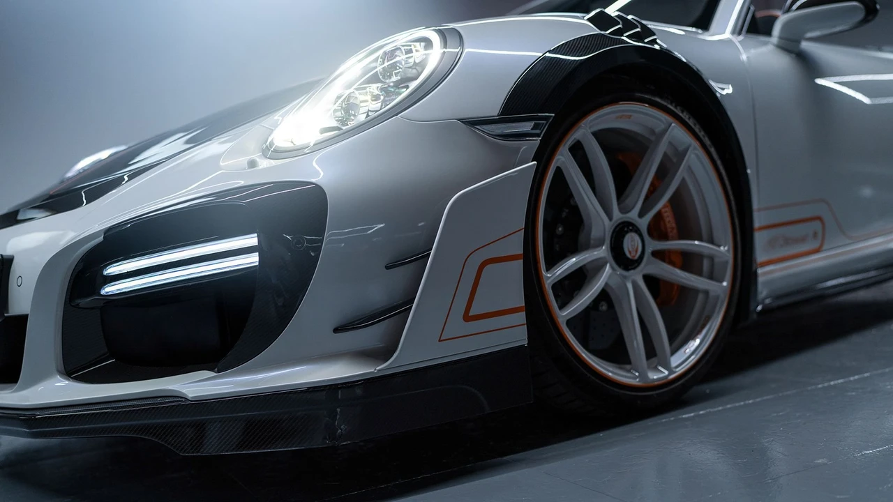 2018 Porsche 991 Turbo S - Image 10 of 31