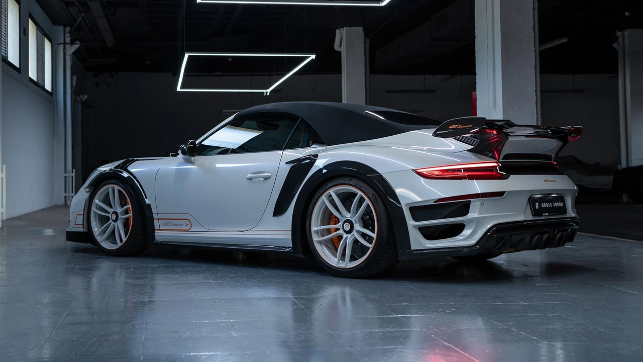 2018 Porsche 991 Turbo S - Image 4 of 31