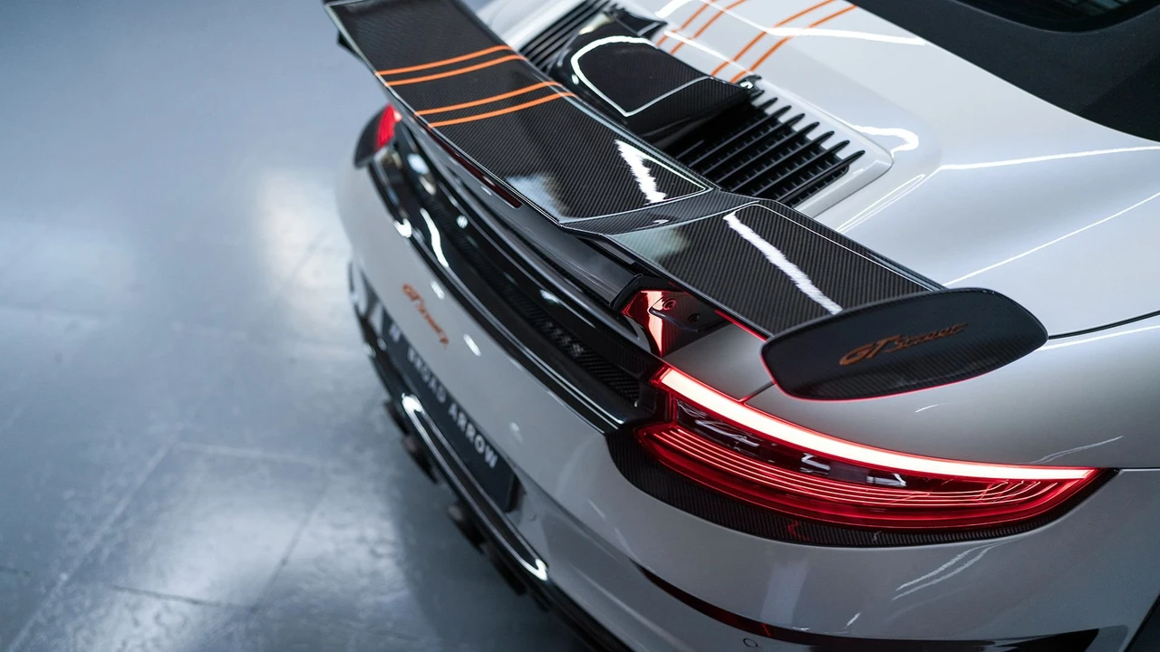 2018 Porsche 991 Turbo S - Image 20 of 31