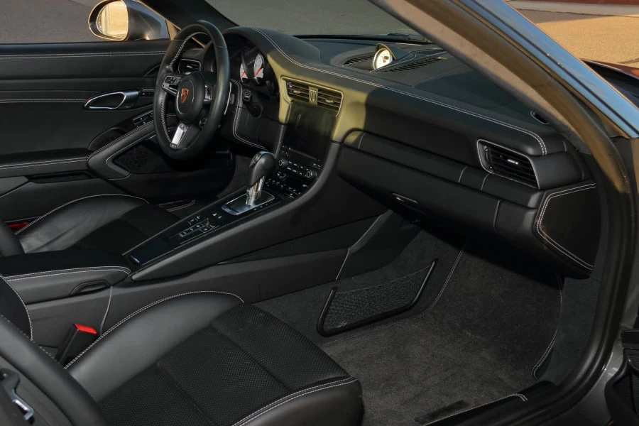 2018 Porsche 991 Turbo S - Image 17 of 30