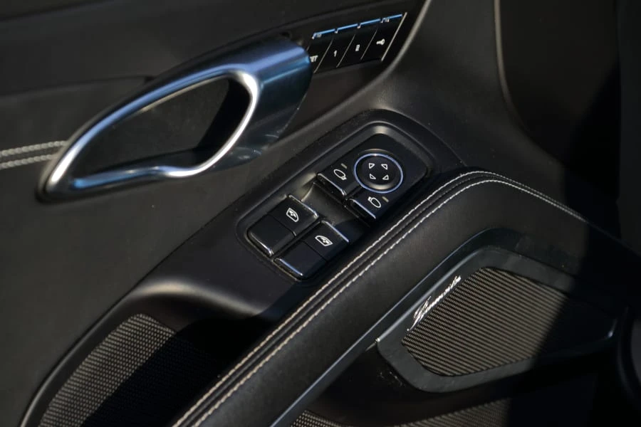 2018 Porsche 991 Turbo S - Image 21 of 30
