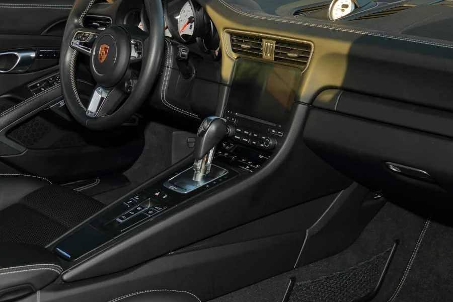 2018 Porsche 991 Turbo S - Image 27 of 30